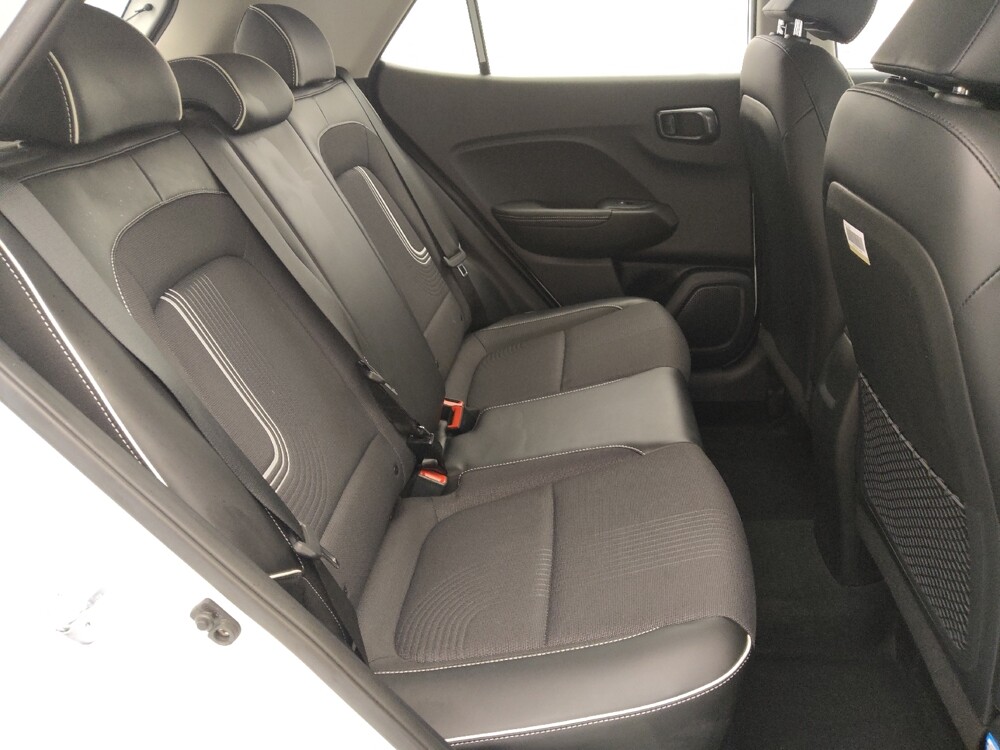 2023 Hyundai Venue in Live Oak, TX 78233 - 18112781 19