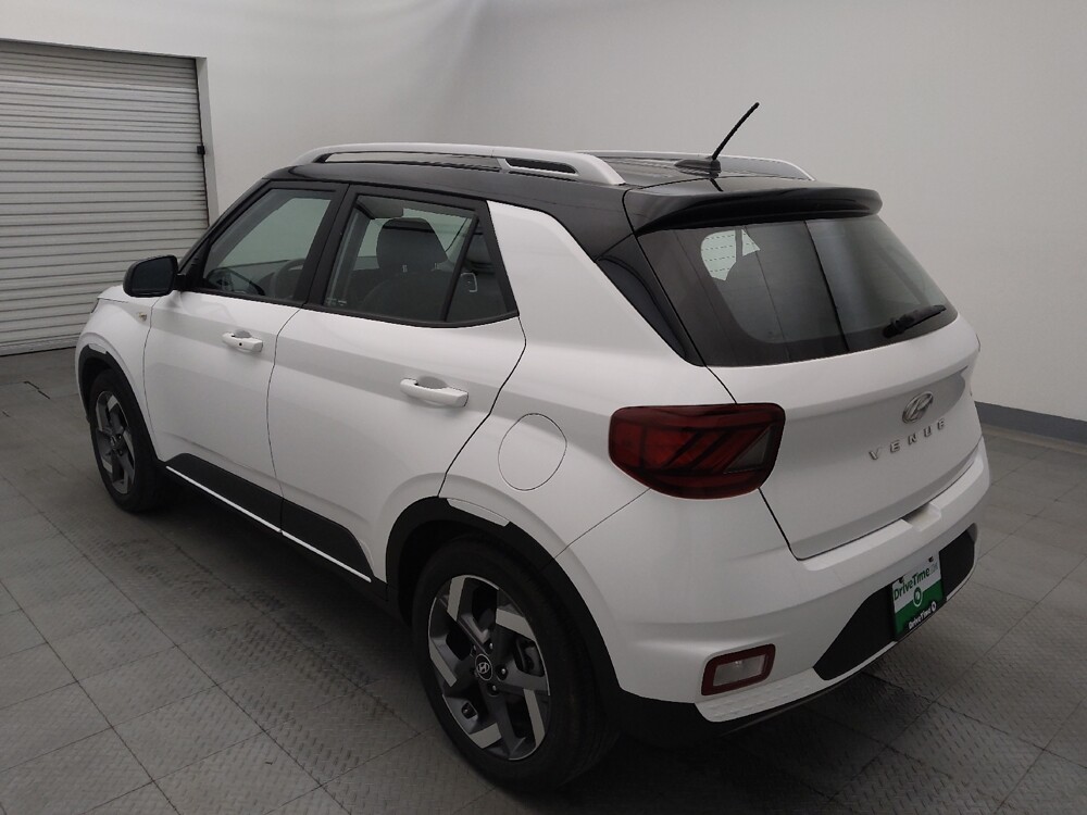 2023 Hyundai Venue in Live Oak, TX 78233 - 18112781 5