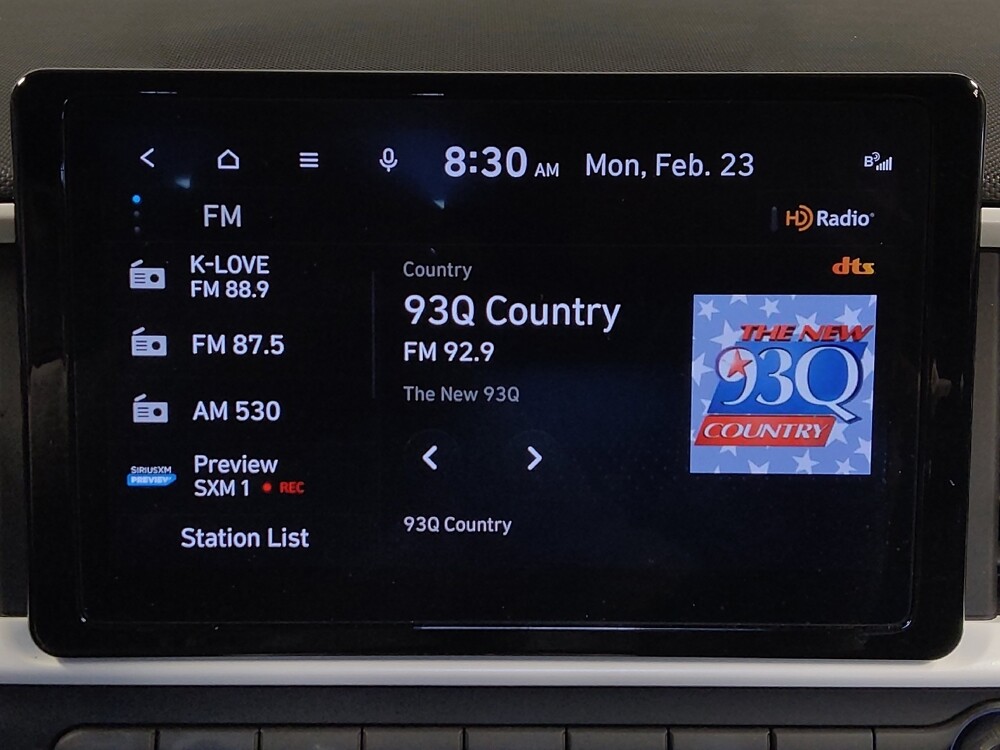 2023 Hyundai Venue in Live Oak, TX 78233 - 18112781 25