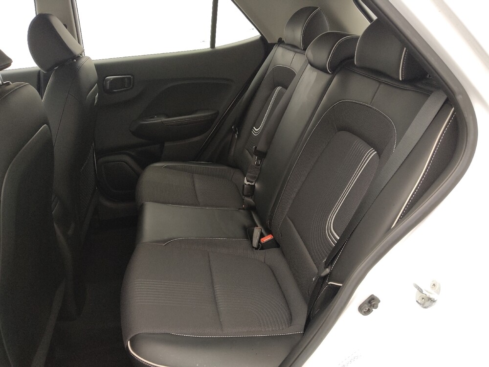 2023 Hyundai Venue in Live Oak, TX 78233 - 18112781 18