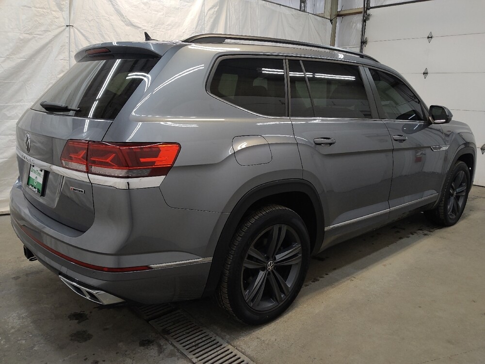 2021 Volkswagen Atlas in Fairfield, OH 45014 - 18112784 10