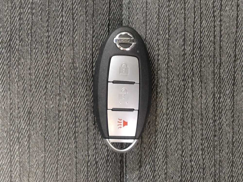 2021 Nissan Rogue in Fairfield, OH 45014 - 18112785 32