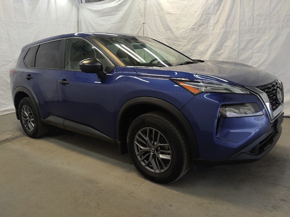 2021 Nissan Rogue in Fairfield, OH 45014 - 18112785 11