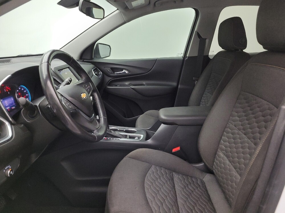 2019 Chevrolet Equinox in Fairfield, OH 45014 - 18112786 17