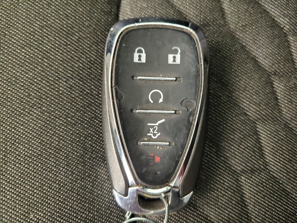 2019 Chevrolet Equinox in Fairfield, OH 45014 - 18112786 32