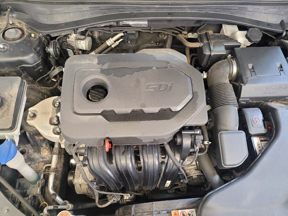 2018 Kia Optima in Columbus, OH 43228 - 18112788 30