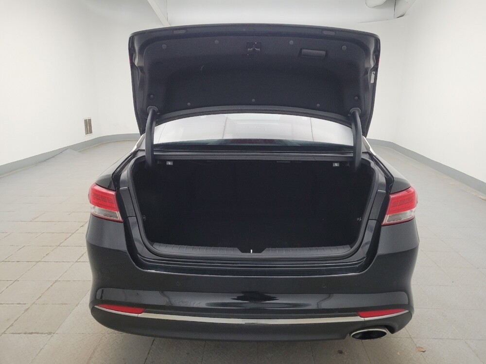 2018 Kia Optima in Columbus, OH 43228 - 18112788 29
