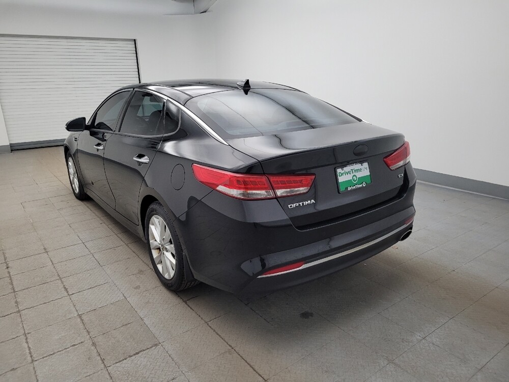 2018 Kia Optima in Columbus, OH 43228 - 18112788 5