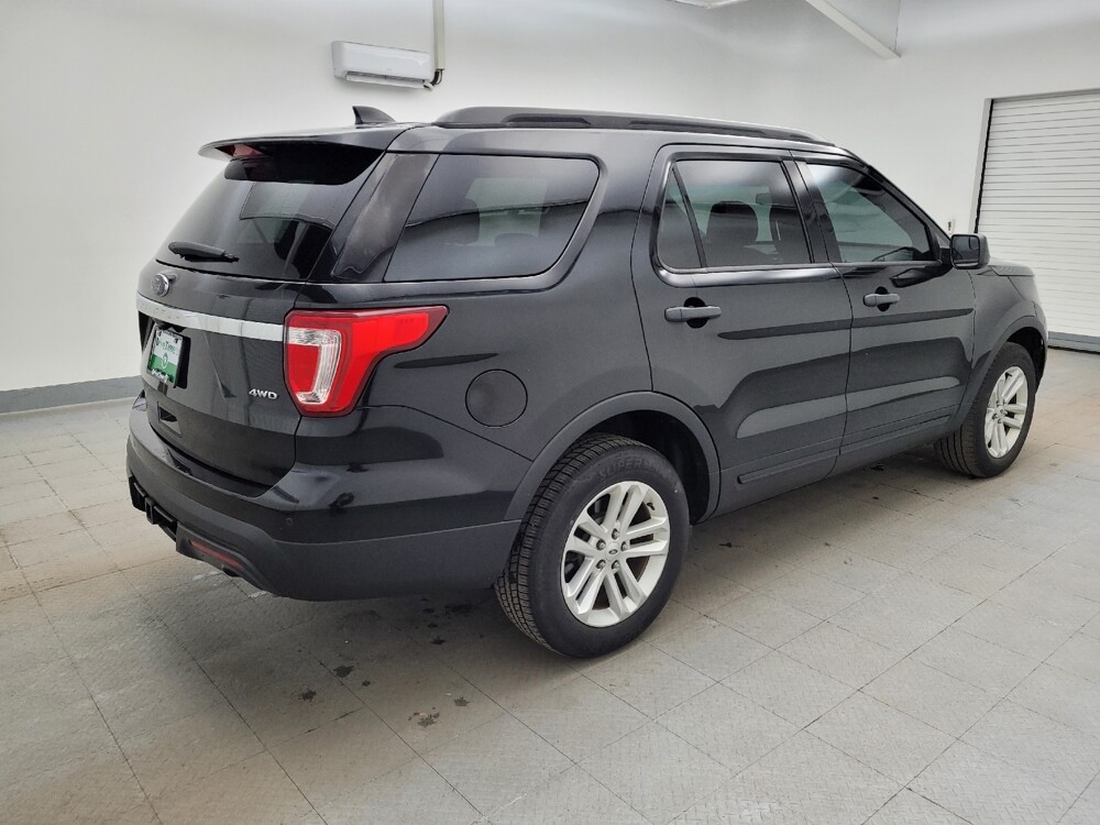 2017 Ford Explorer in Fairfield, OH 45014 - 18112793 10