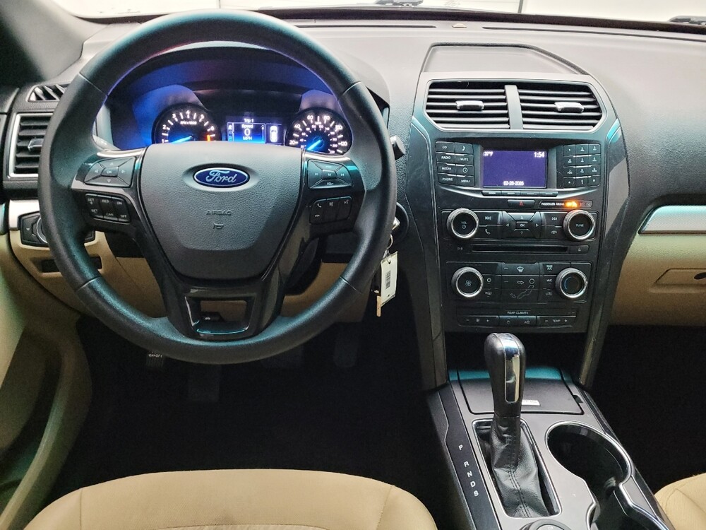 2017 Ford Explorer in Fairfield, OH 45014 - 18112793 22