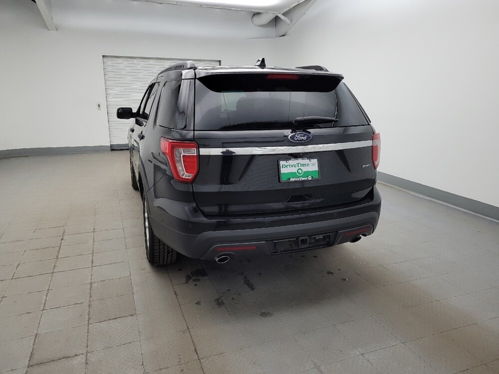 2017 Ford Explorer in Fairfield, OH 45014 - 18112793 6