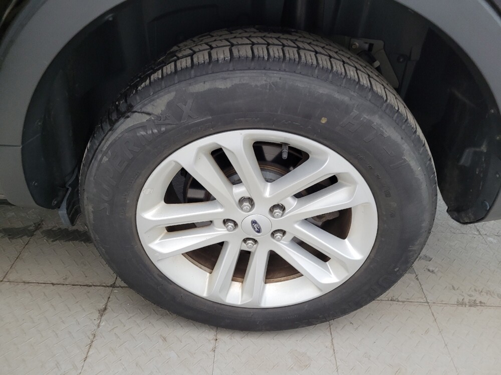 2017 Ford Explorer in Fairfield, OH 45014 - 18112793 31