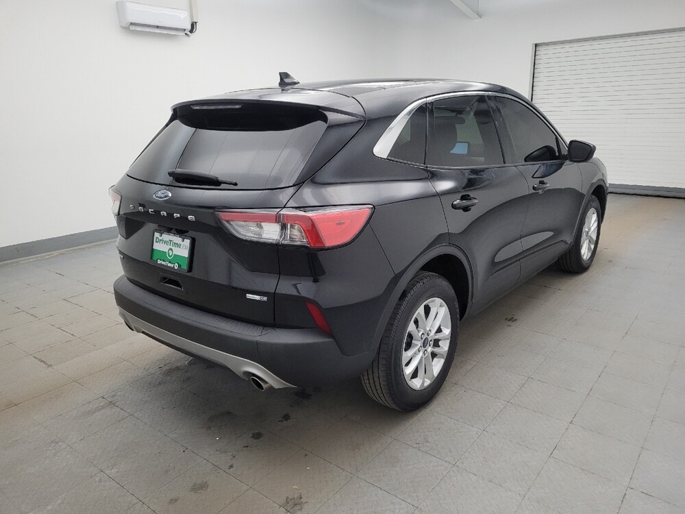 2020 Ford Escape in Fairfield, OH 45014 - 18112799 9