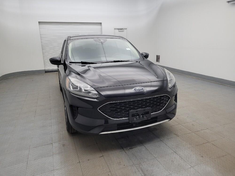 2020 Ford Escape in Fairfield, OH 45014 - 18112799 14