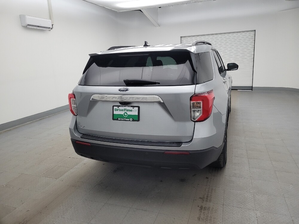 2022 Ford Explorer in Fairfield, OH 45014 - 18112801 7
