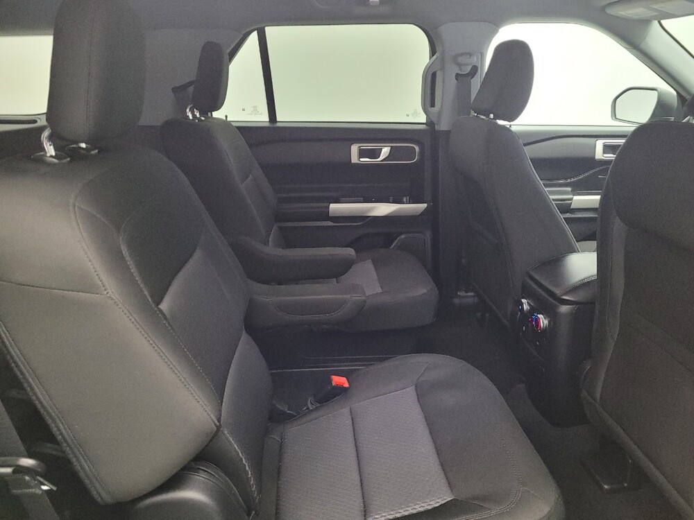 2022 Ford Explorer in Fairfield, OH 45014 - 18112801 19