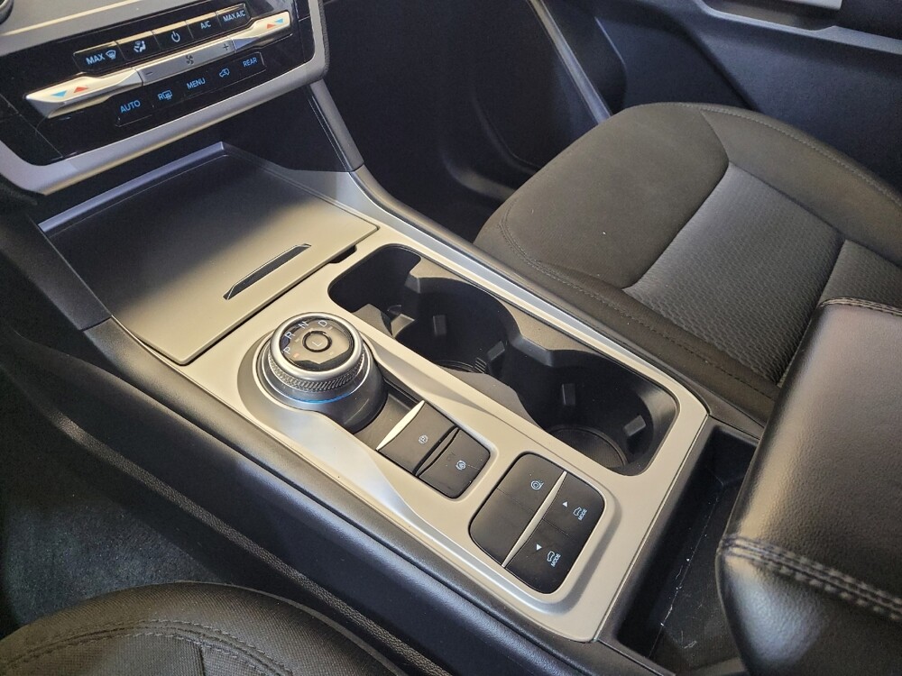 2022 Ford Explorer in Fairfield, OH 45014 - 18112801 26