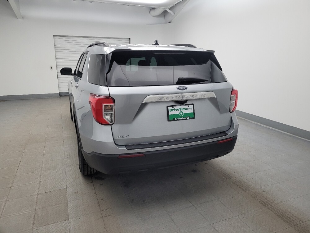 2022 Ford Explorer in Fairfield, OH 45014 - 18112801 6
