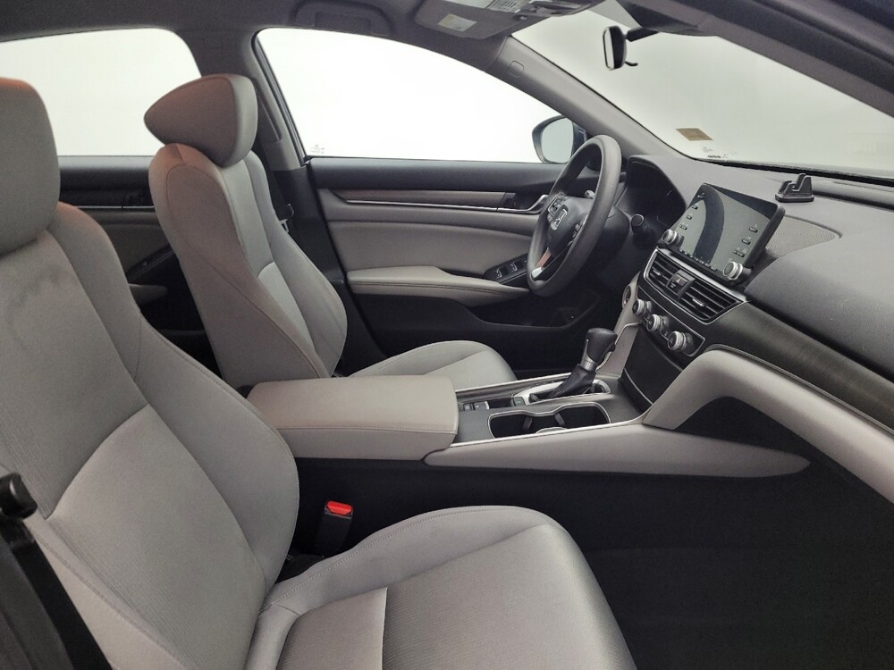 2019 Honda Accord in Cincinnati, OH 45255 - 18112802 21