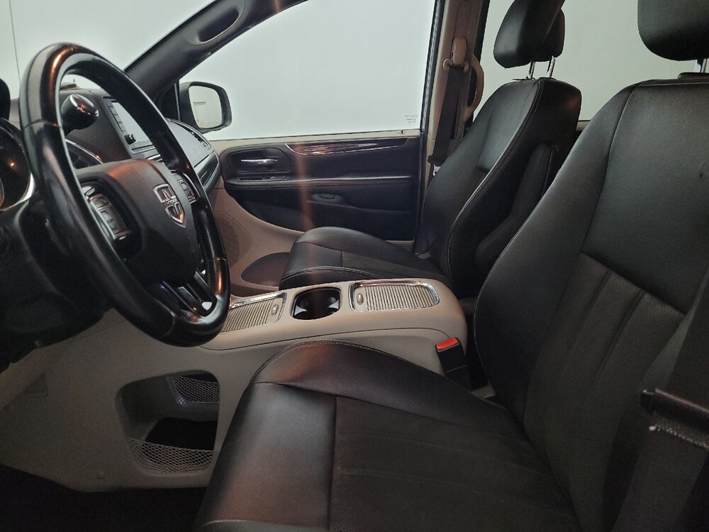2019 Dodge Grand Caravan in Allentown, PA 18103 - 18112806 17