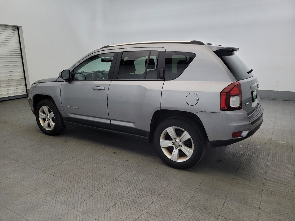 2015 Jeep Compass in Pittsburgh, PA 15237 - 18112808 3
