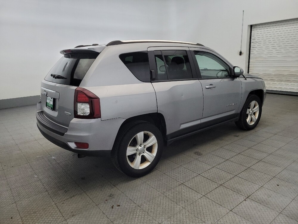 2015 Jeep Compass in Pittsburgh, PA 15237 - 18112808 10