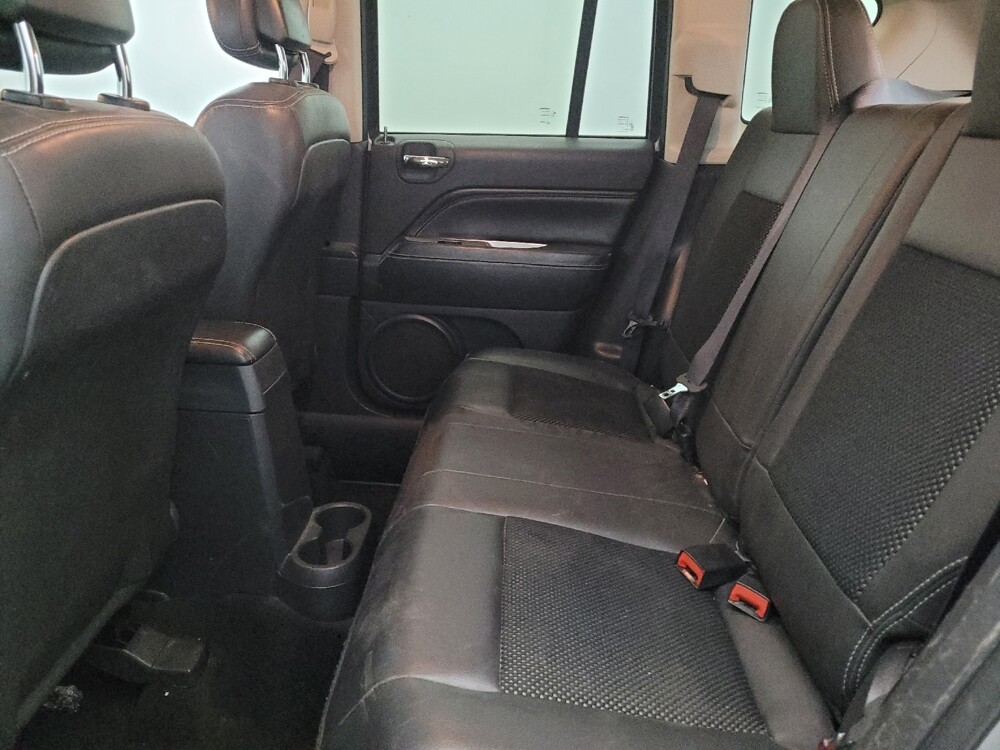 2015 Jeep Compass in Pittsburgh, PA 15237 - 18112808 18