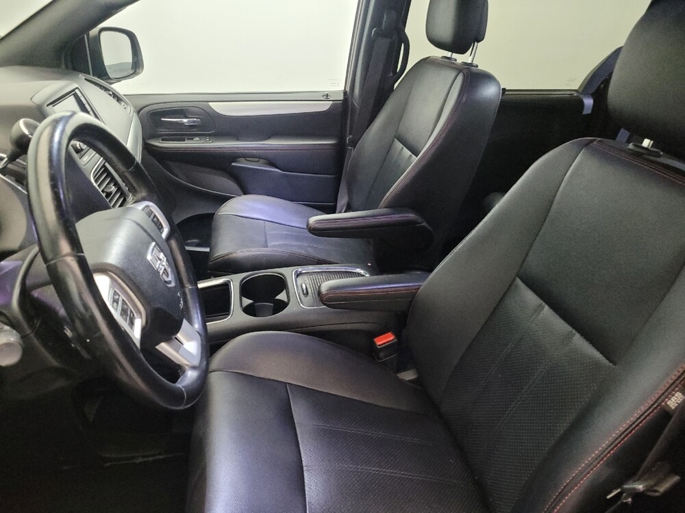 2018 Dodge Grand Caravan in Pittsburgh, PA 15237 - 18112809 17
