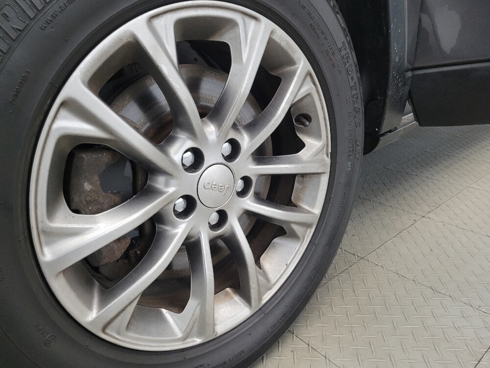 2019 Jeep Cherokee in Pittsburgh, PA 15237 - 18112810 31