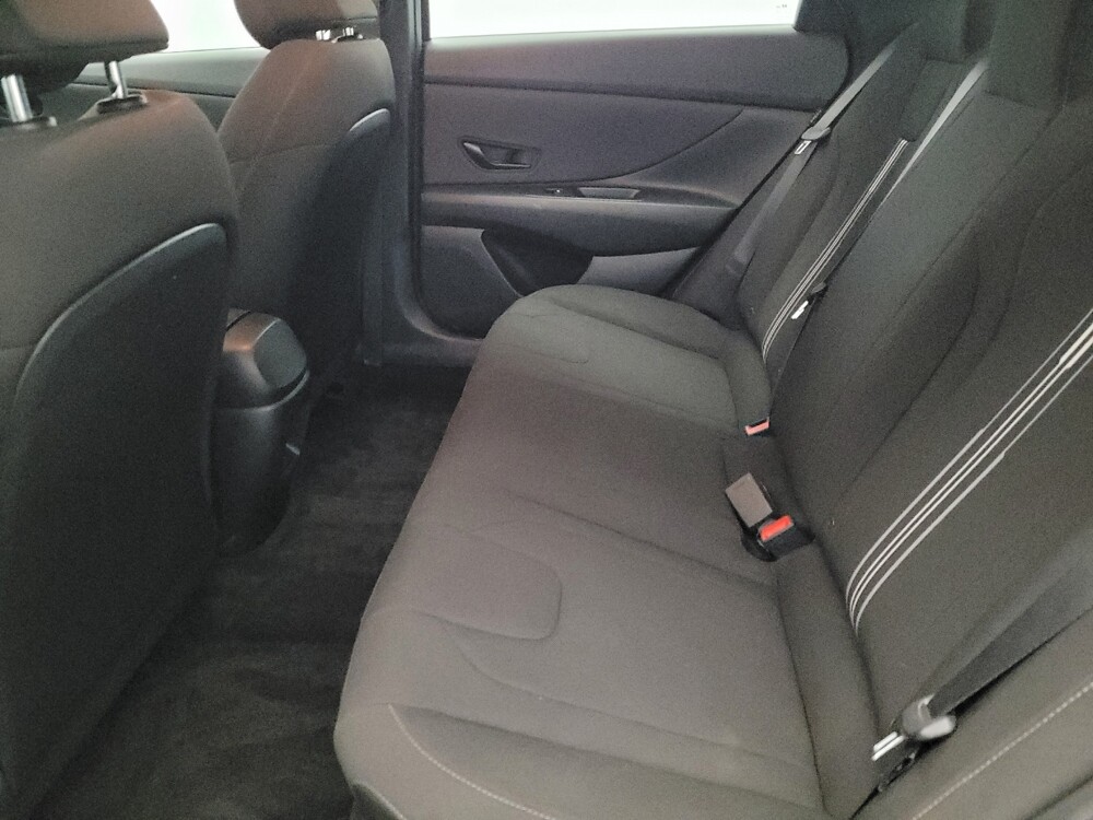 2025 Hyundai Elantra in Glen Burnie, MD 21061 - 18112811 18