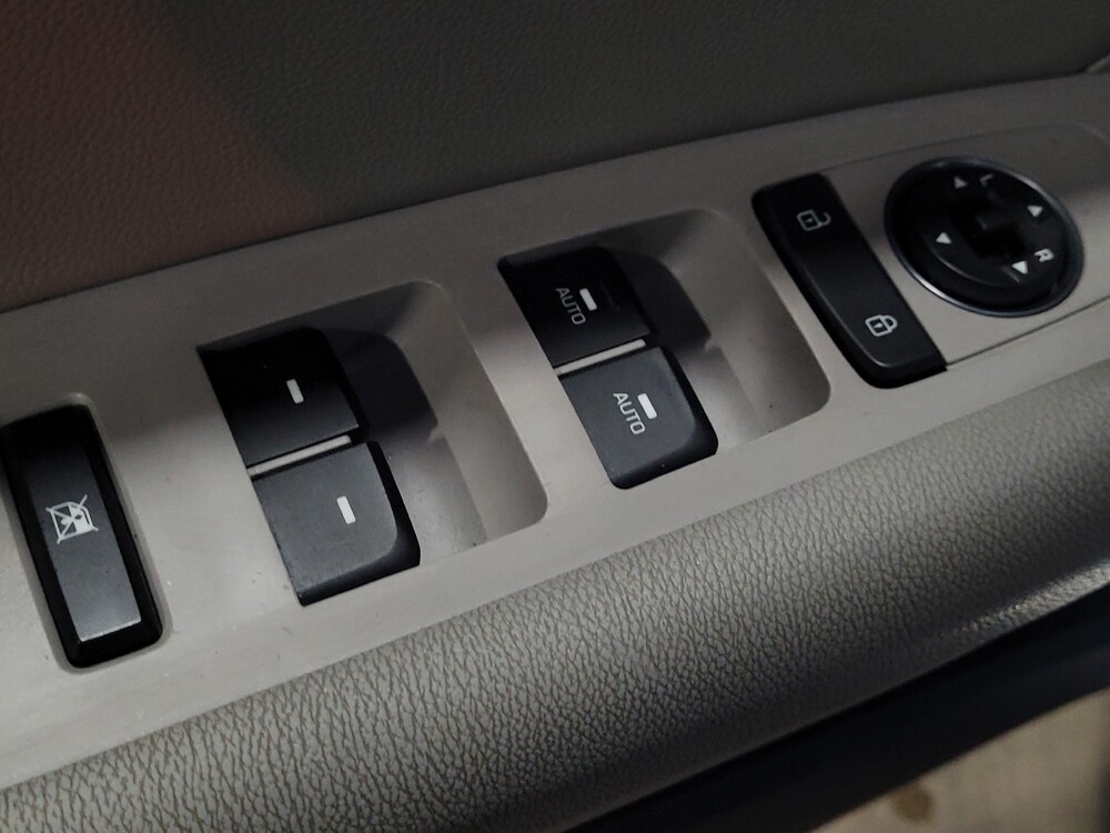 2015 Hyundai Sonata in Pittsburgh, PA 15237 - 18112815 27