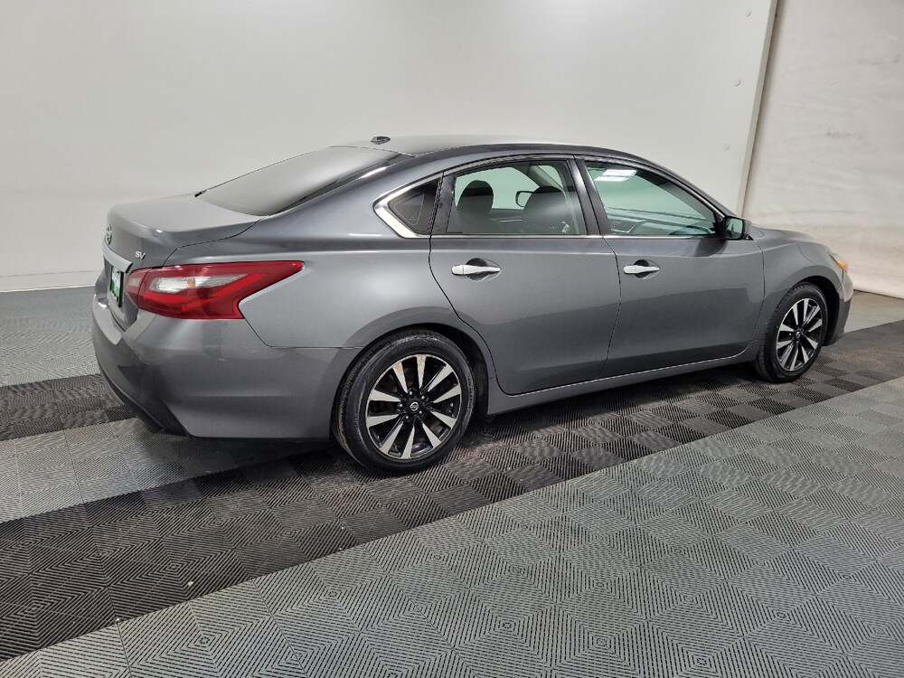 2018 Nissan Altima in Pittsburgh, PA 15236 - 18112819 10