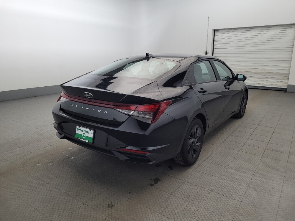 2023 Hyundai Elantra in Owings Mills, MD 21117 - 18112820 9
