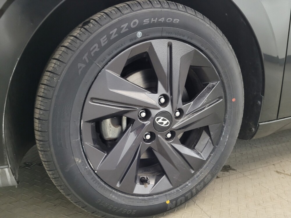 2022 Hyundai Elantra in New Castle, DE 19720 - 18112821 31