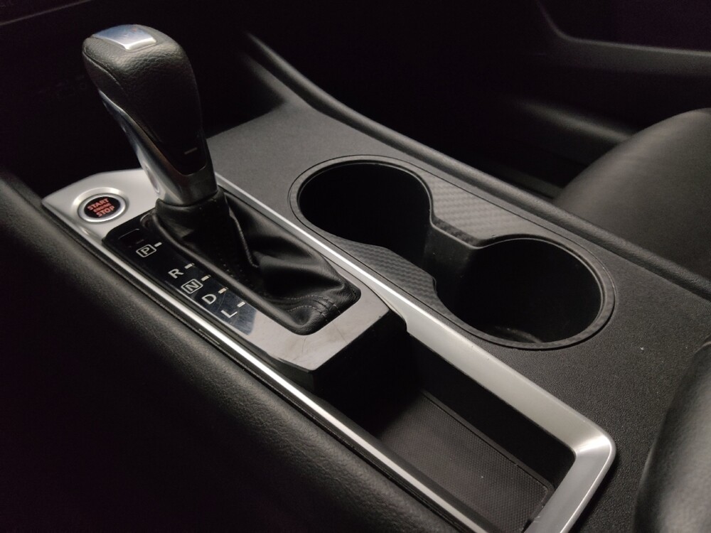 2020 Nissan Altima in St. Louis, MO 63136 - 18112827 26