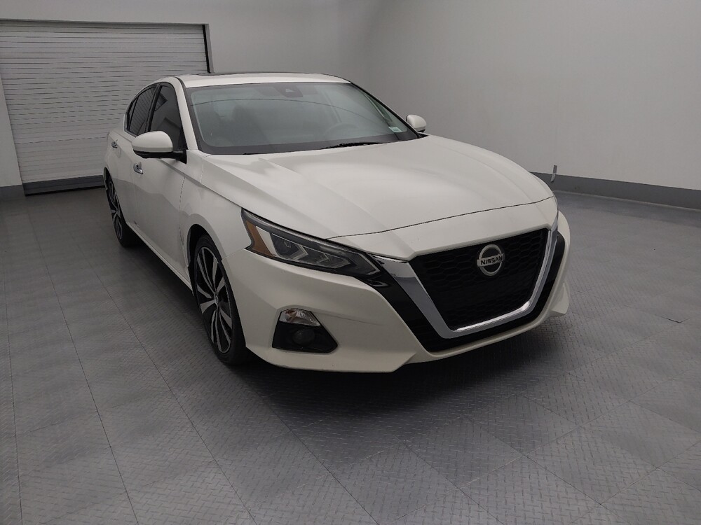2020 Nissan Altima in Topeka, KS 66611 - 18112828 13