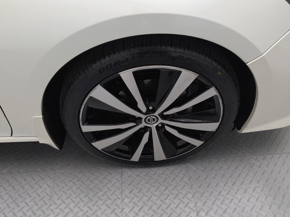 2020 Nissan Altima in Topeka, KS 66611 - 18112828 31