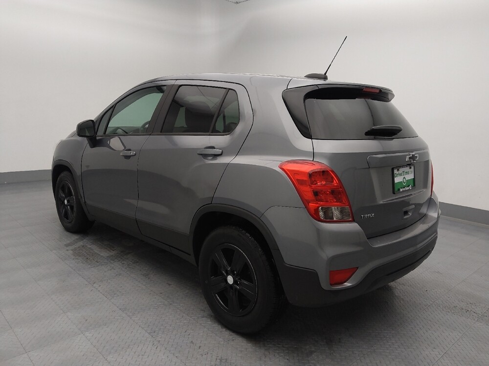 2020 Chevrolet Trax in St. Louis, MO 63136 - 18112829 5