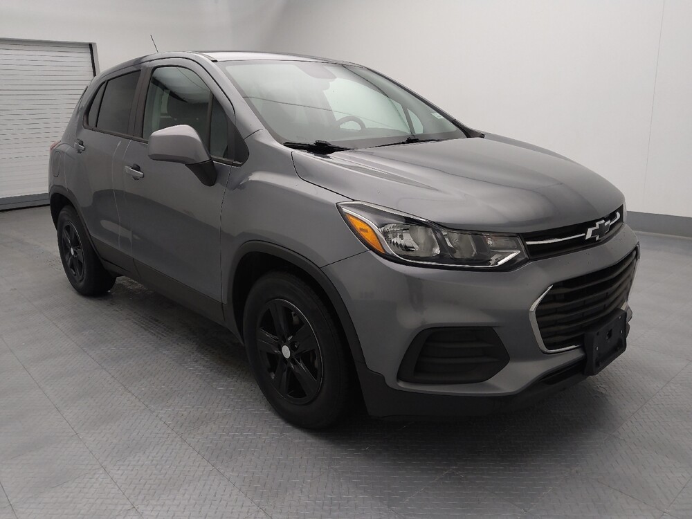 2020 Chevrolet Trax in St. Louis, MO 63136 - 18112829 13