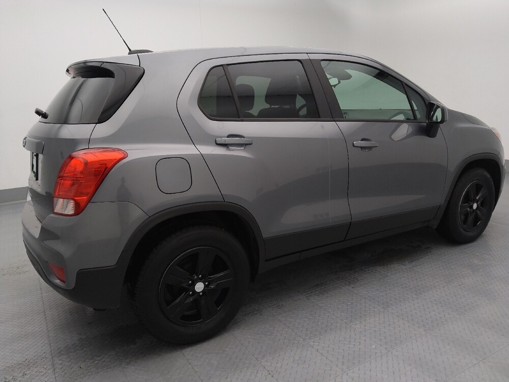 2020 Chevrolet Trax in St. Louis, MO 63136 - 18112829 10