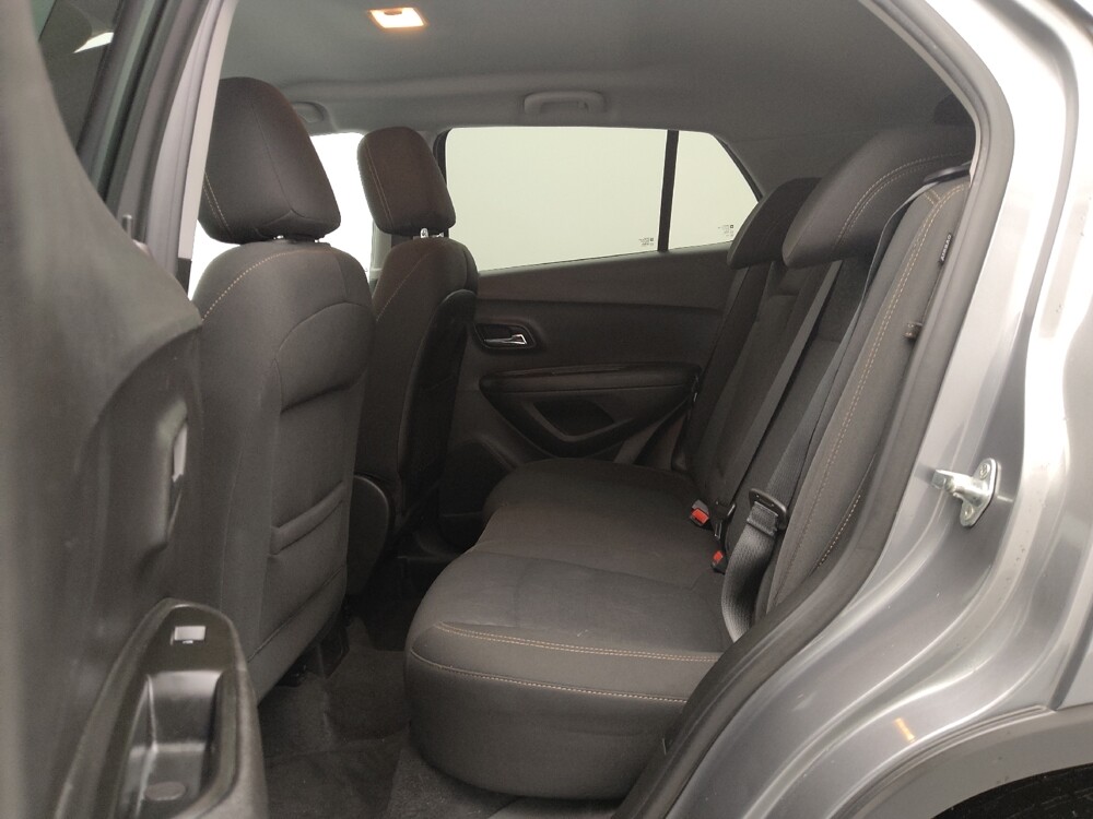 2020 Chevrolet Trax in St. Louis, MO 63136 - 18112829 18