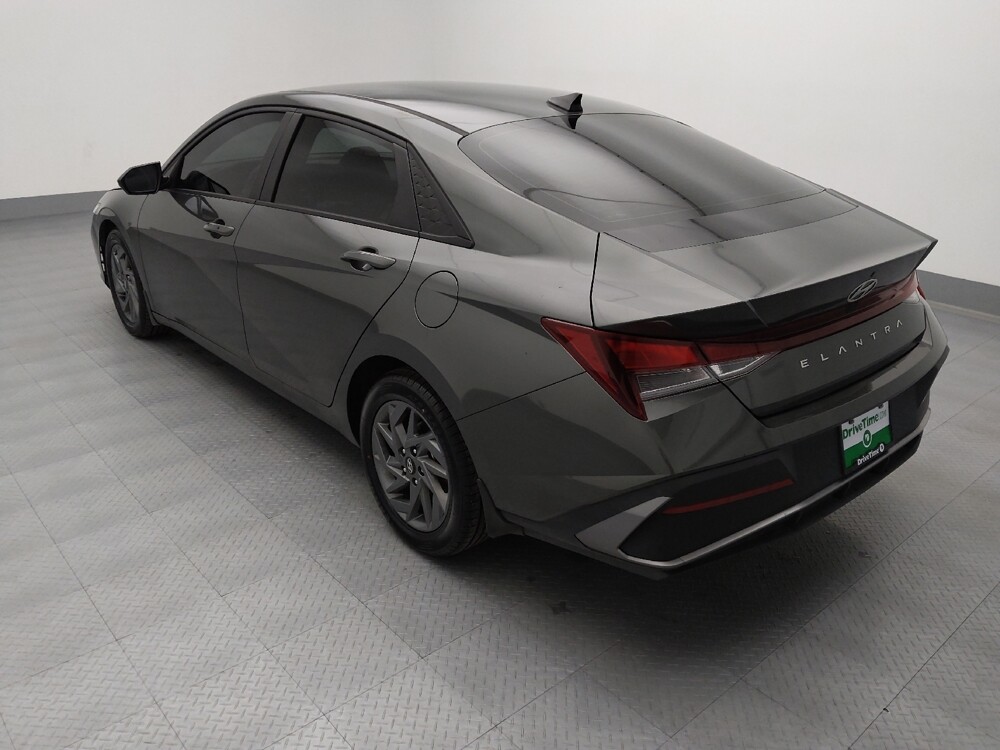 2024 Hyundai Elantra in St. Louis, MO 63136 - 18112832 5