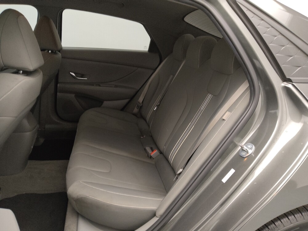 2024 Hyundai Elantra in St. Louis, MO 63136 - 18112832 18