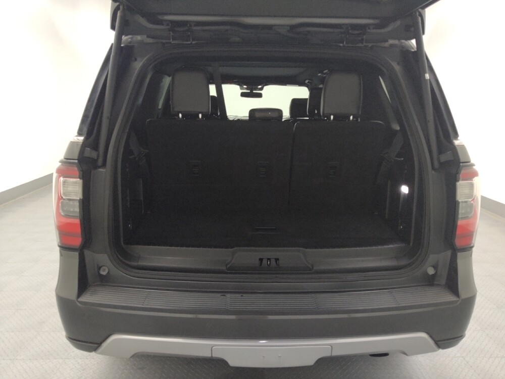 2019 Ford Expedition in St. Louis, MO 63125 - 18112834 29