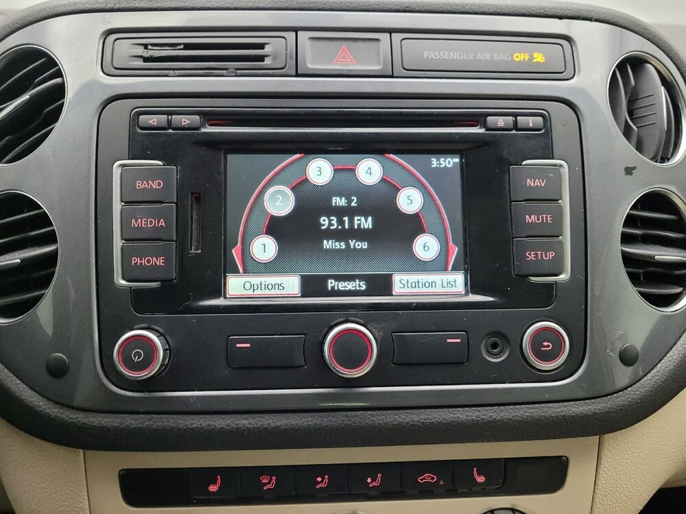 2013 Volkswagen Tiguan in Midlothian, IL 60445 - 18112836 25