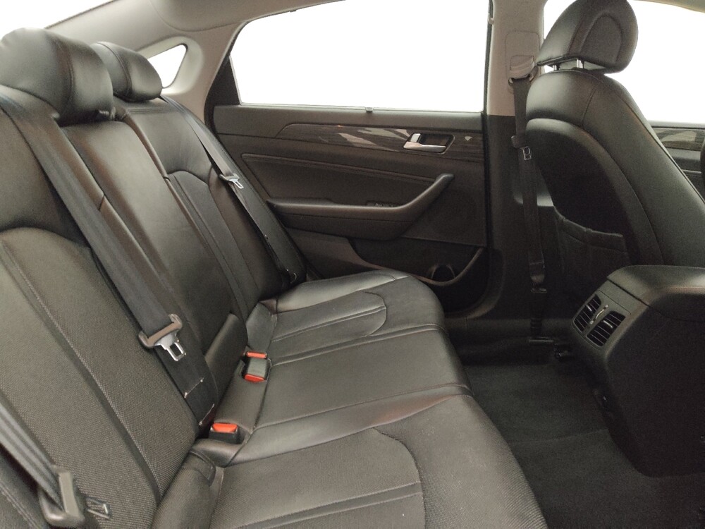 2015 Hyundai Sonata in Midlothian, IL 60445 - 18112837 19