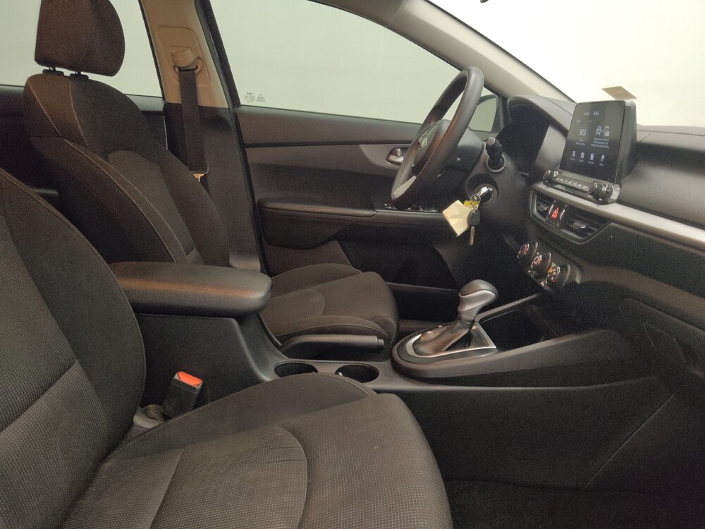 2021 Kia Forte in Lombard, IL 60148 - 18112839 21