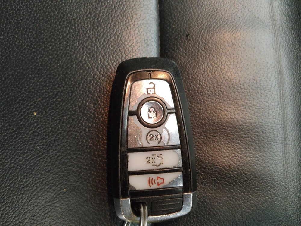 2018 Ford Explorer in Midlothian, IL 60445 - 18112841 32