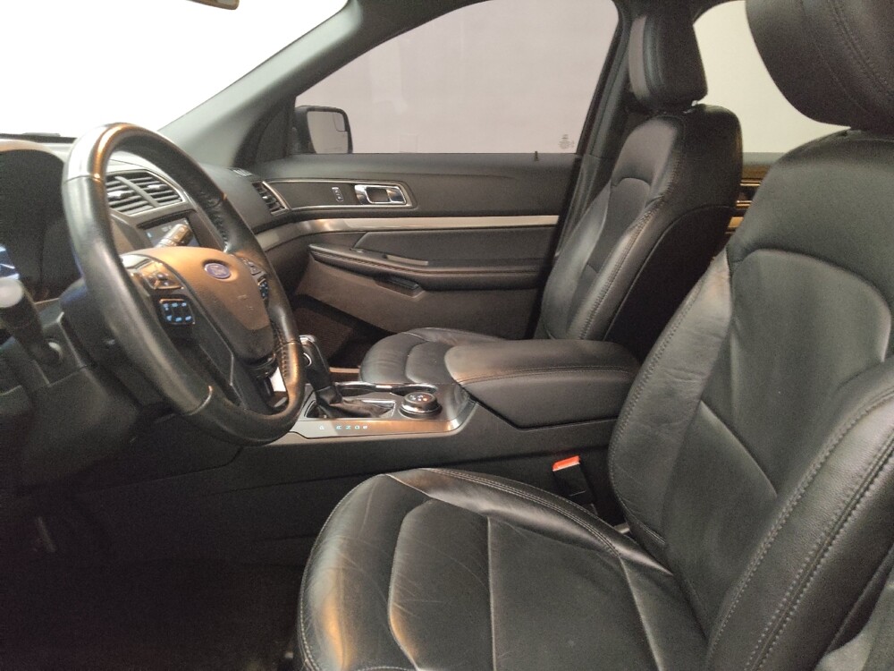 2018 Ford Explorer in Midlothian, IL 60445 - 18112841 17