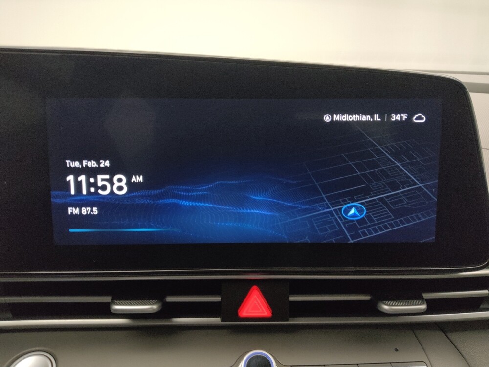 2023 Hyundai Elantra in Des Moines, IA 50310 - 18112845 25